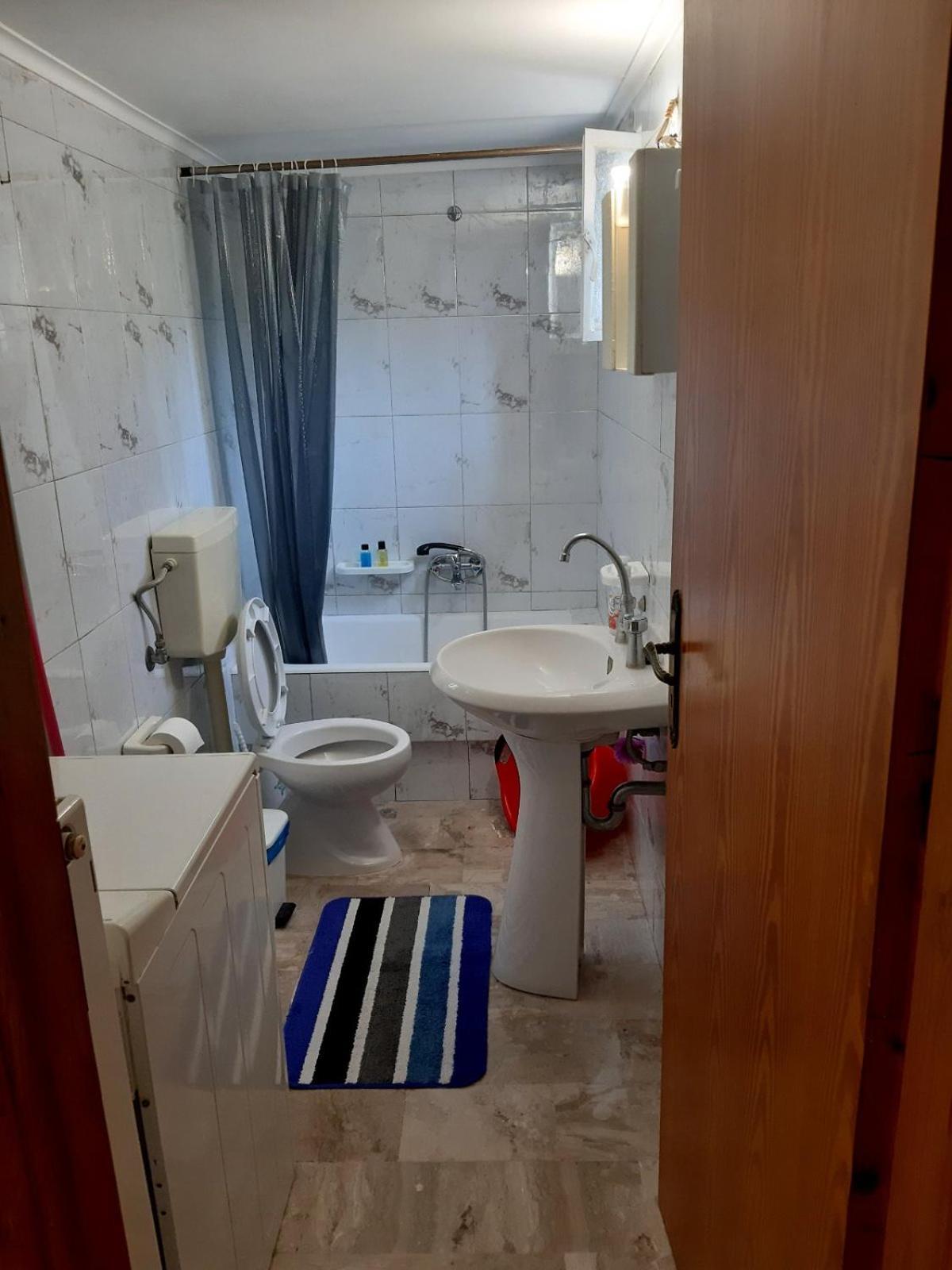 Glyfada'S Family Apartment Glyfada  المظهر الخارجي الصورة